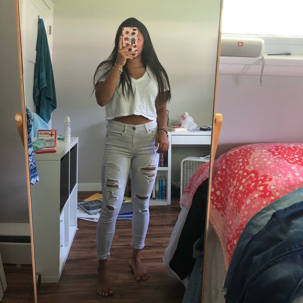white american eagle ripped skinny jeans